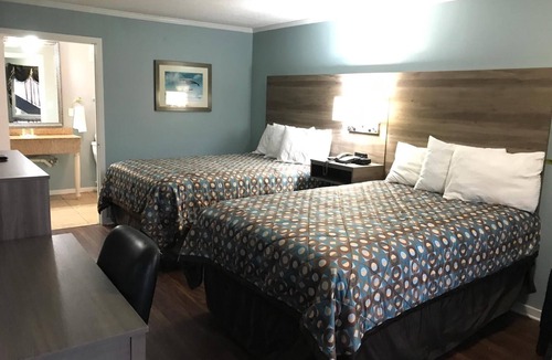 Barnwell Hotel | Winton Inn & Suites