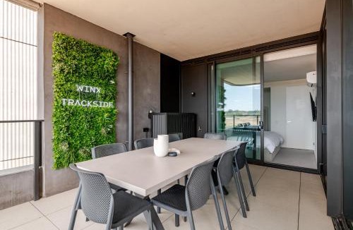Moonee Ponds Apartment | Winx Trackside Moonee Ponds