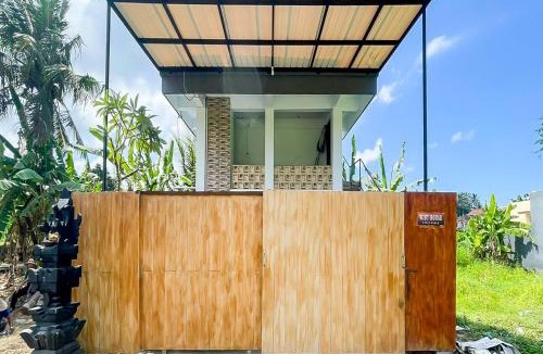 Blahbatuh Hotel | Winy House