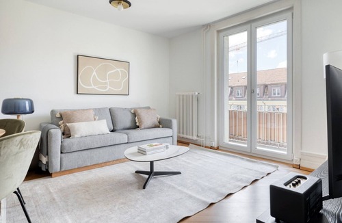 Wipkingen Apartment | Wipkingen 3.5 Room w/ Storage & W/D, 2 mins to Mkt