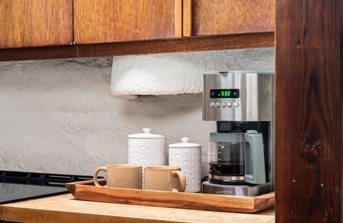 River Falls RV Rental | Wisconsin Hobbit House
