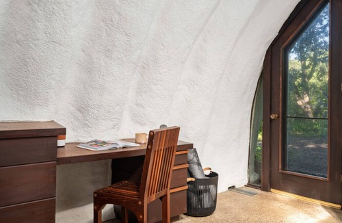 River Falls RV Rental | Wisconsin Hobbit House