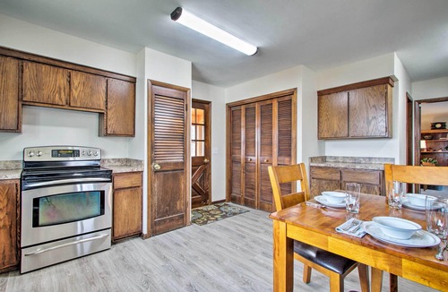 Merrimac Cottage | Wisconsin River Valley Farmhouse: Fire Pit & View