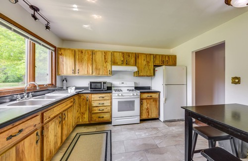Bassett House | Wisconsin Vacation Rental Retreat w/Deck