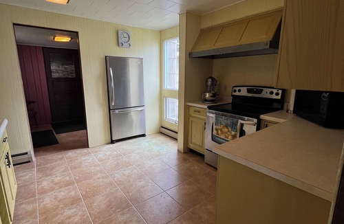 Spruce Cottage | Wiseman Cottage on Hubbard Lake