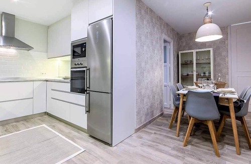 Centro Apartment | Wishome-Madrid luxury apartment in downtown Madrid, overlooking the Royal Palace