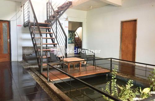 Palopo Hotel | Wisma Andini Palopo RedPartner