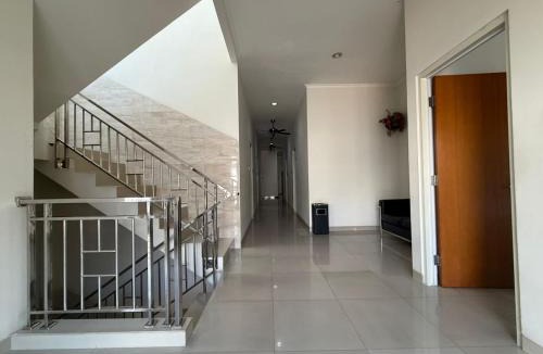 Kebon Kacang House | Wisma Pelangi 5