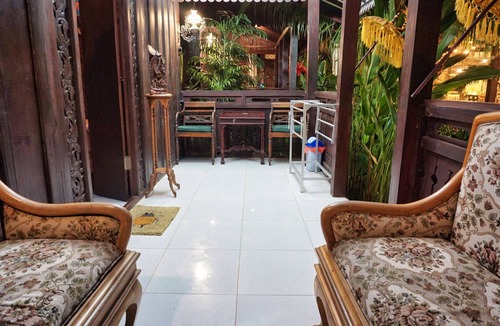 Sumberagung Bed & Breakfast | Wisma Pulau Merah