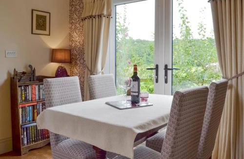 Low Catton House | Wisteria Cottage