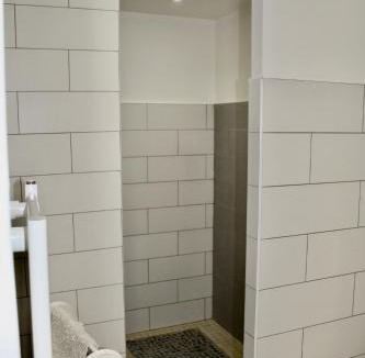 Asnieres sur Vegre House | Wisteria Gite