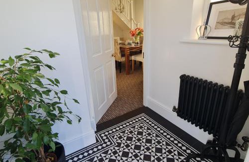 Cranfield Bed & Breakfast | Wisteria Haze