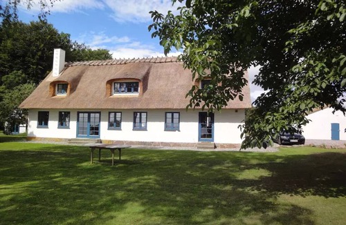 Stege House | with an idyllic location - directly to the forest and own beach