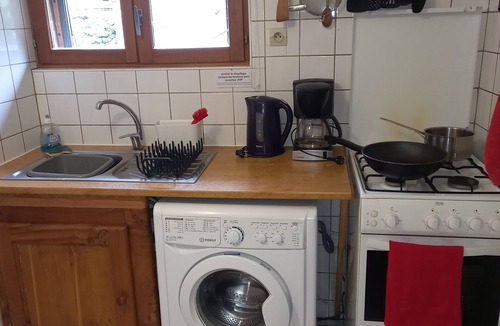 Campan Cottage | With Stunning Views, A Great Location For Mountain Activities And Relaxing