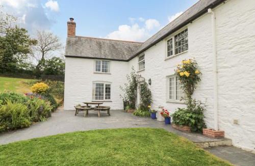 Helford Passage House | Withan Farm Wing