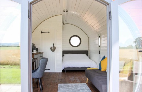 Diddlebury House | Withy Willows