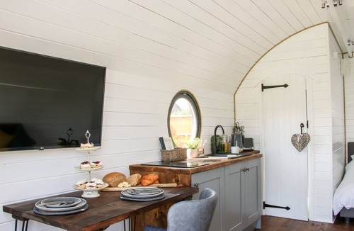 Diddlebury Cottage | Withy Willows