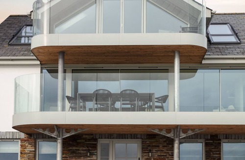 Rock House | Wits End - Rock - stunning water front property sleeping 10