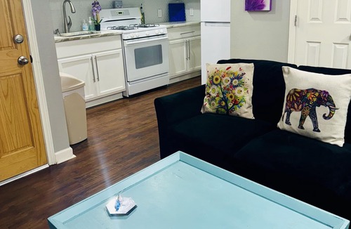 Kyle Apartment | Witte Wonderland