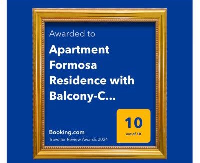 Lubuk Baja Apartment | Wiwi Formosa Residence -Modern-Balcony