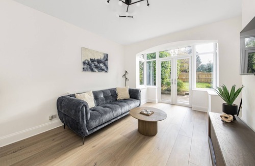 Oxford House | WJShortlets - Sunderland, Oxford