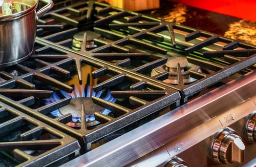 Townsend Cabin | WntrDiscnt*Private*Zen*SwimSpa*ChefKitchen*