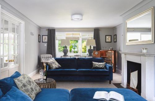 Charlestown House | Wobbly Cod