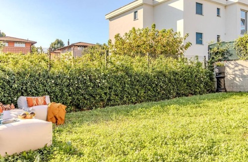 Balerna Apartment | Wohnung auf halbem Weg zwischen Como und Lugano by Interhome