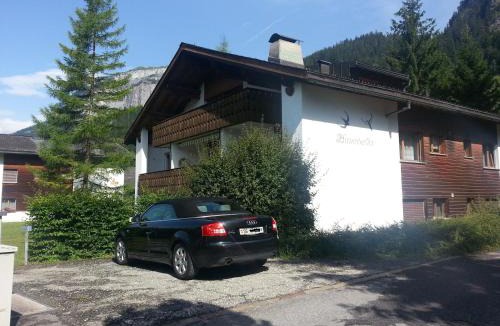 Trin Apartment | Wohnung Casa Hirundella