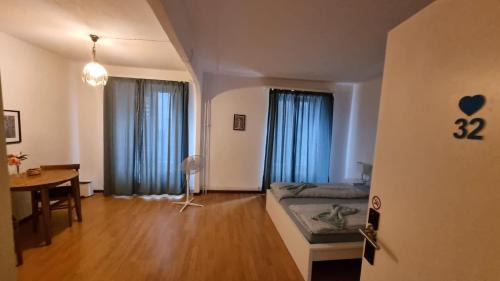 District 9 Apartment | Wohnung in Luzern für bis zu 15 Personen