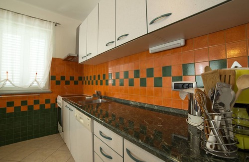 Volosko Apartment | Wohnung mit Terrasse by Interhome