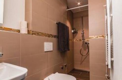 Altdorf Apartment | Wohnung Mitten in Altdorf
