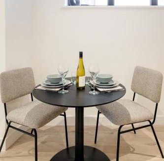 Wokingham Apartment | Wokingham - 2 Bedroom Ground Floor Flat