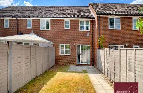 Winnersh House | Wokingham - Garden,Parking, 2Bed