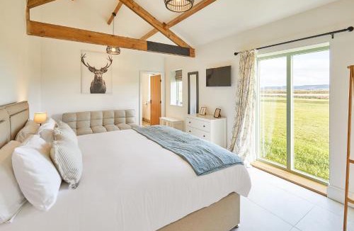 West Heslerton House | Wold's View Cottage