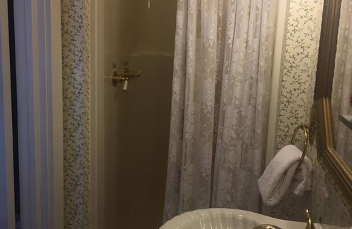 Tyler Bed & Breakfast | Woldert-Spence Manor