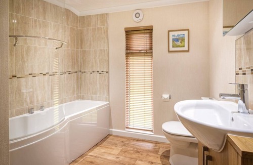 Low Catton Apartment | Wolds Edge Holiday Lodges