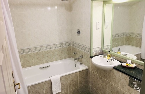 Bainton House | Wolds Village