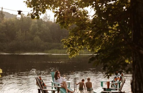 Huntsville House | Wolegib Waterfront Retreat in Muskoka- Hot Tub!