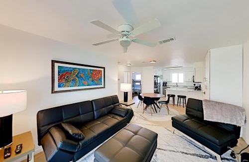 Orange Beach House | Wolf Bay Villas