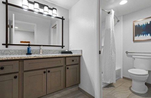 Wolf Creek Resort | Wolf Creek | Family Ski Retreat | Pool + Ski | 2BR
