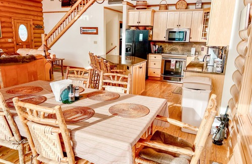 Wolf Creek House | Wolf Creek Lodge Montana