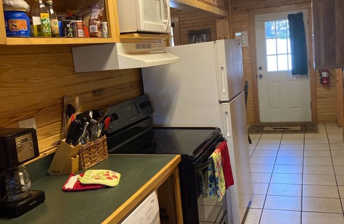 Pittsburg Cabin | Wolf Den Cabin of Pomme de Terre