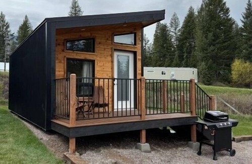 Martin City Cabin | Wolf Den Micro Cabin at Spotted Bear Retreat