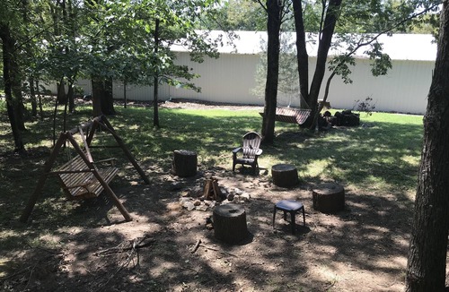 Pittsburg House | Wolf Pack place of Pomme de Terre Lake!