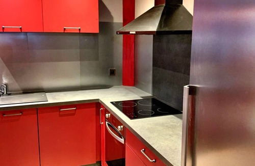 Travexin Ski Chalet | Wolf sanctuary