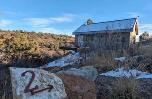 La Sal Cabin | Wolf Springs Ranch, Cabin 2