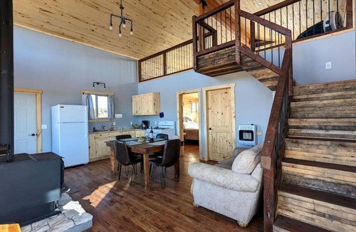 La Sal Cabin | Wolf Springs Ranch, Cabin 8