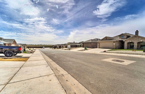 Wolfforth Cottage | Wolfforth Home w/Yard ~ 14 Mi to Lubbock