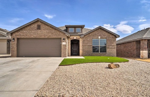 Wolfforth House | Wolfforth Home w/Yard ~ 14 Mi to Lubbock